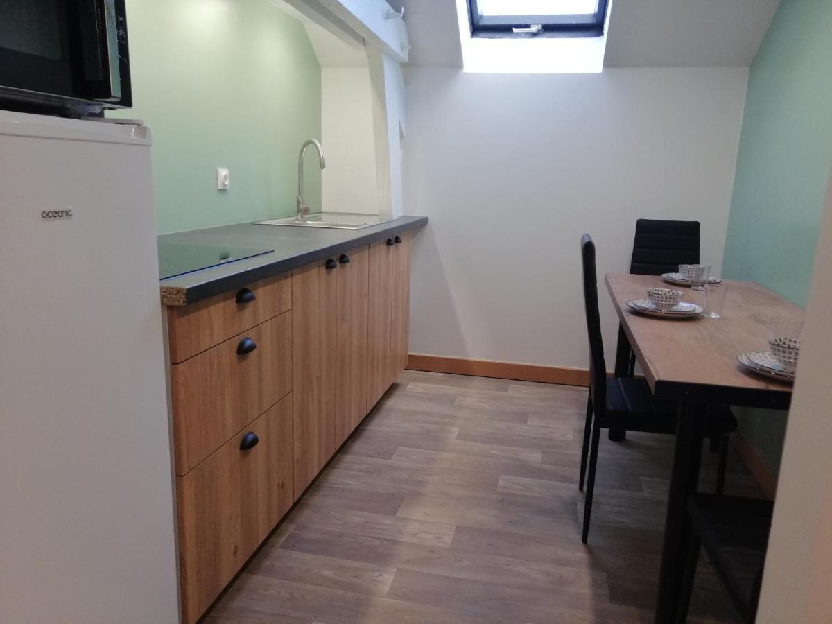 Le Gite Du Chtihameau Avec Piscine Interieure Privative, Selon Date Apartment