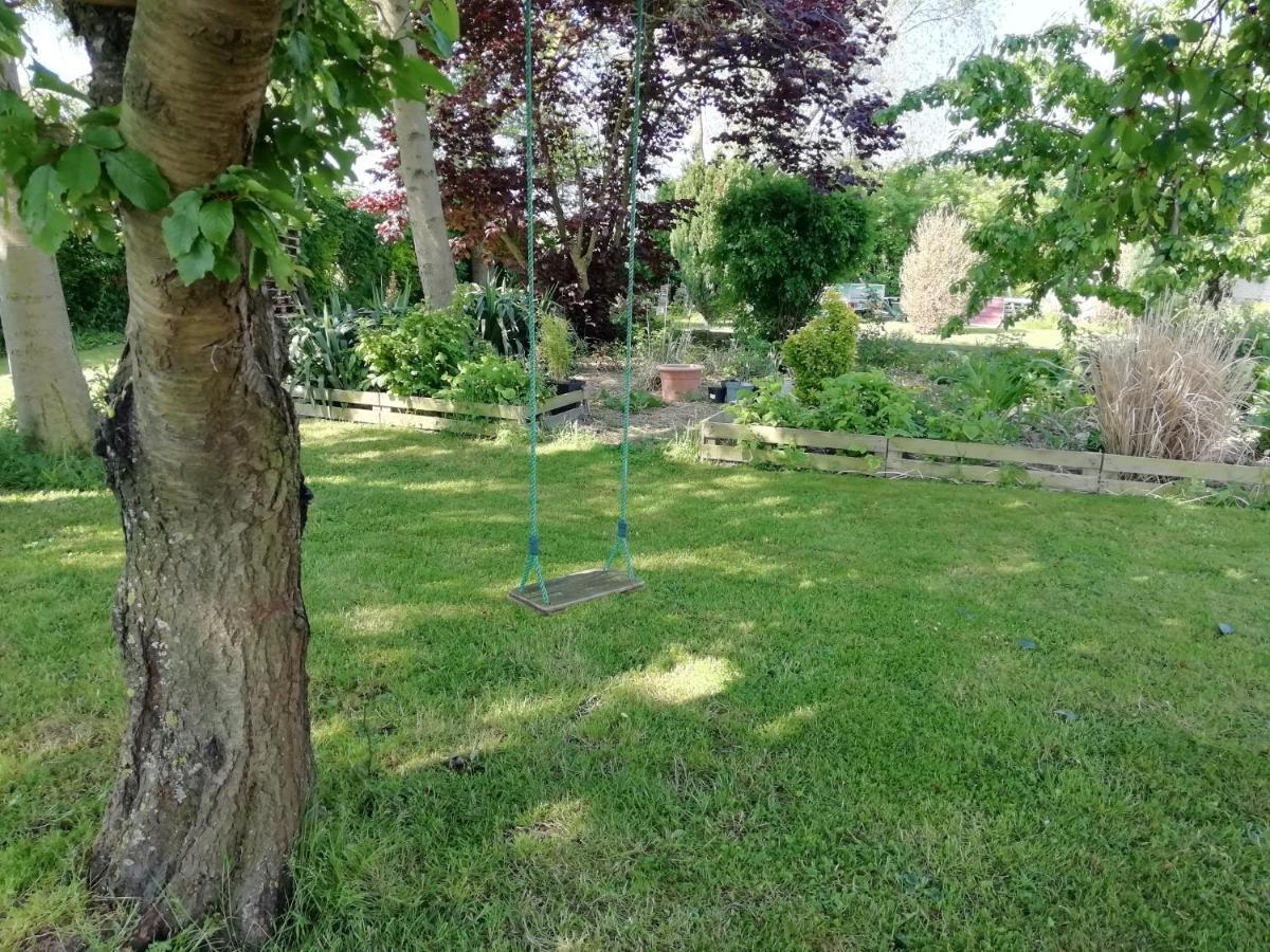 Le Gite Du Chtihameau Avec Piscine Interieure Privative, Selon Date Bassee