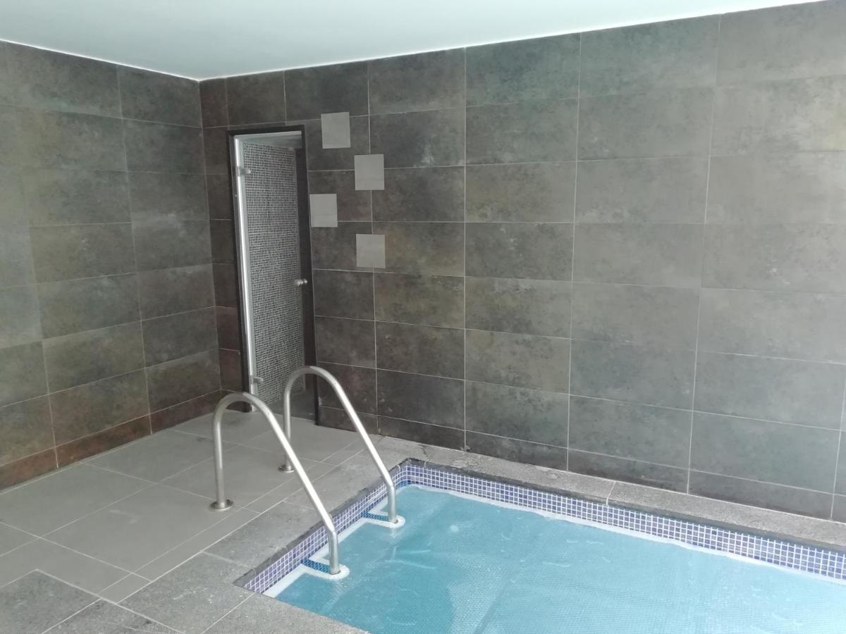 Apartment Le Gite Du Chtihameau Avec Piscine Interieure Privative, Selon Date Bassee